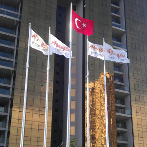 Büyük Bayrak Direği