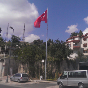 Büyük Bayrak Direği