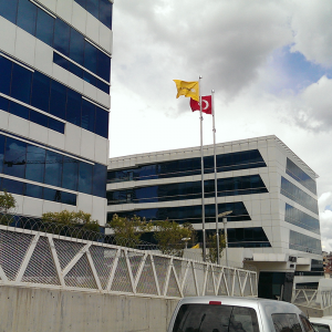 Paslanmaz Bayrak Direği