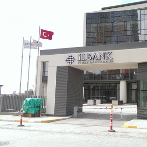 Paslanmaz Bayrak Direği